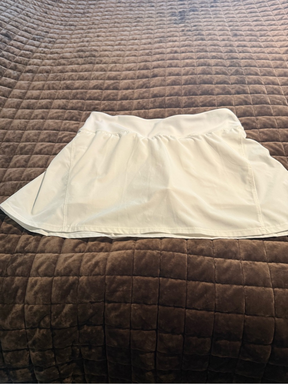 YNS Generic White Women's Athletic Golf Skort with pockets